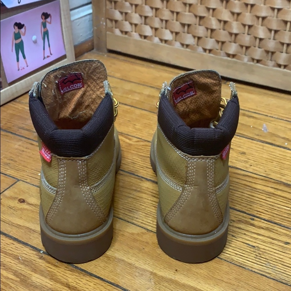 Timberlands Boots Shoes - Picture 4 of 10